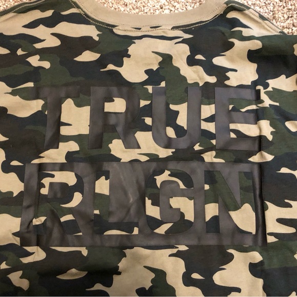 New TRUE RELIGION Lamar Logo Men’s L/S T-Shirt Size Men's Small Camo NWT!! - Picture 3 of 6